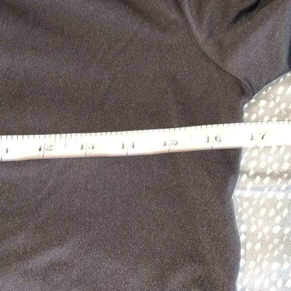 Black Hooded Long Sleeve Shirt M Made In China Polyester Spandex Blend - Picture 12 of 12